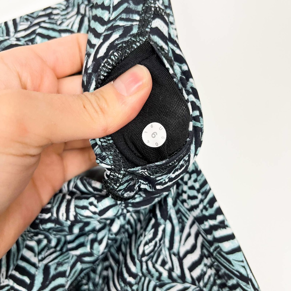 Lululemon Hi Rise Wunder Under Pant Dazzle Nulux Patterned Leggings Size 6 - Picture 12 of 13